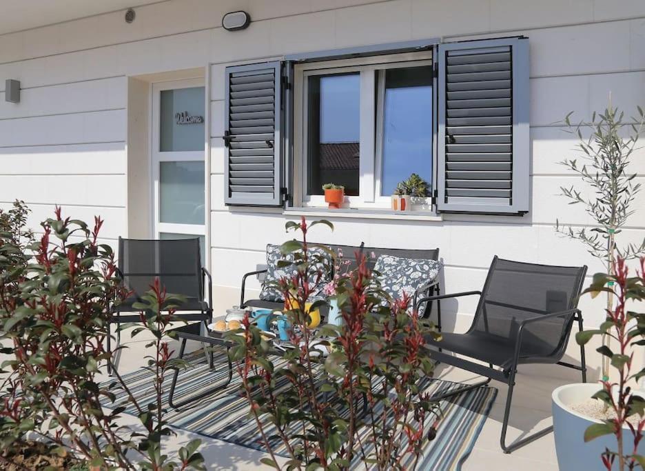 Studio Apartman Karlita Slano Exterior foto